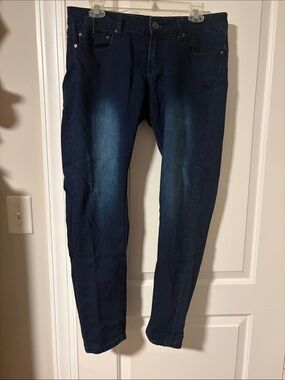 Indigo Rein Women’s Skinny Jeans in Deep Blue Wash